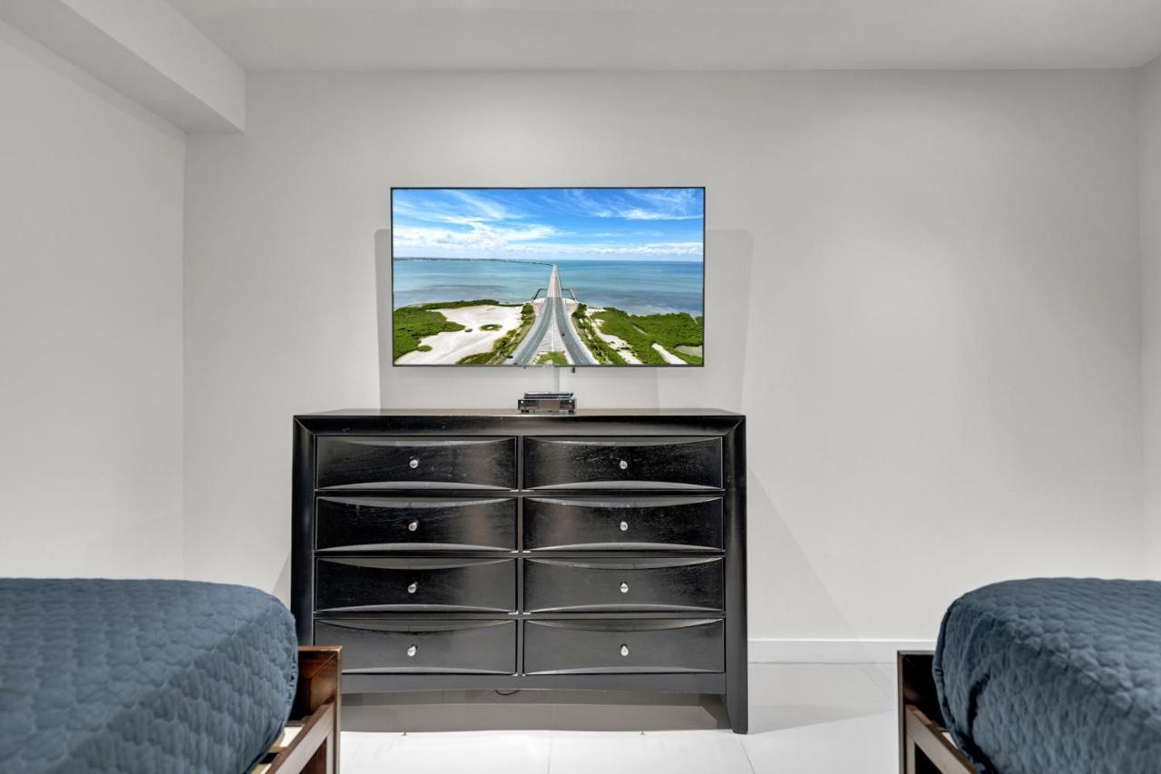 Perfect Condo, Room For Everyone! Beachfront Resort South Padre Island Exteriör bild