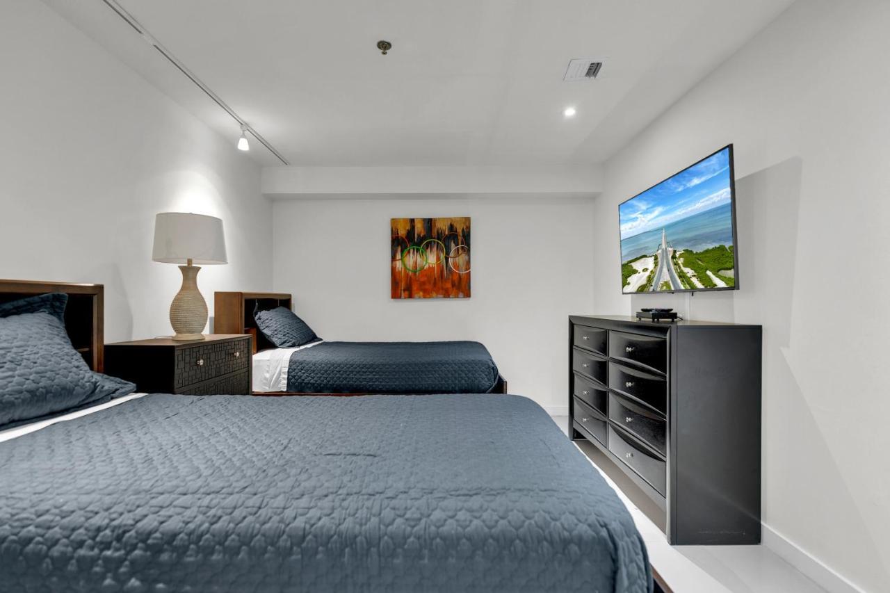 Perfect Condo, Room For Everyone! Beachfront Resort South Padre Island Exteriör bild